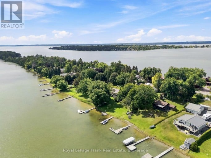 131 BALL POINT ROAD, Kawartha Lakes (Little Britain), Ontario, K0M2C0