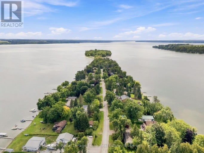 131 BALL POINT ROAD, Kawartha Lakes (Little Britain), Ontario, K0M2C0