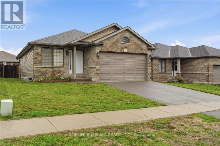 54 ASPEN DRIVE, Quinte West (Murray Ward), Ontario, K8V0E2