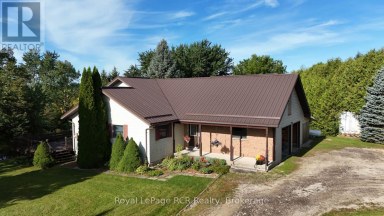 9870 CREEK ROAD Minto Ontario photo 1
