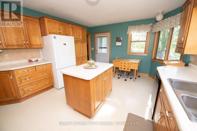 9870 CREEK ROAD Minto Ontario photo 34