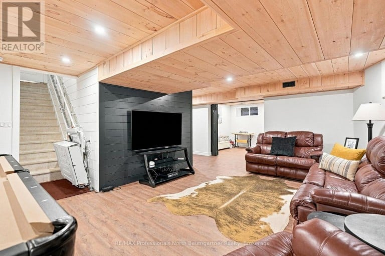 1018 CHICORY DRIVE, Dysart et al (Dysart), Ontario, K0M1S0