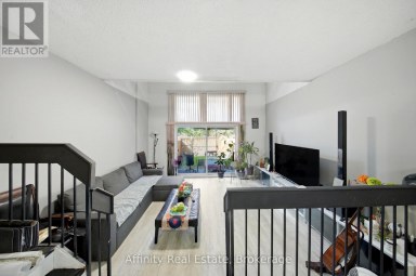 8 - 275 MANSE ROAD Toronto (West Hill) Ontario photo 10