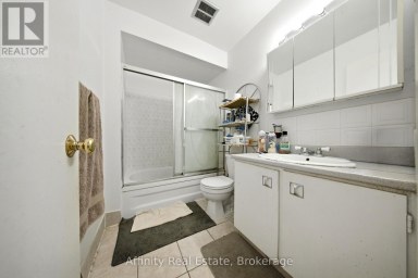 8 - 275 MANSE ROAD Toronto (West Hill) Ontario photo 19