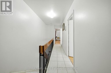 8 - 275 MANSE ROAD Toronto (West Hill) Ontario photo 20