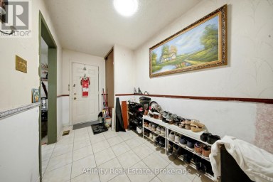 8 - 275 MANSE ROAD Toronto (West Hill) Ontario photo 4