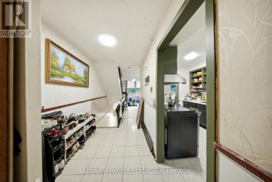 8 - 275 MANSE ROAD Toronto (West Hill) Ontario photo 5