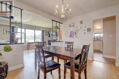284 DOVER STREET Oshawa (Eastdale) Ontario photo 16