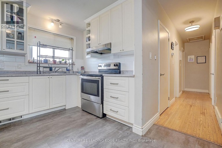284 DOVER STREET, Oshawa (Eastdale), Ontario, L1G6G6