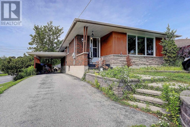 284 DOVER STREET, Oshawa (Eastdale), Ontario, L1G6G6