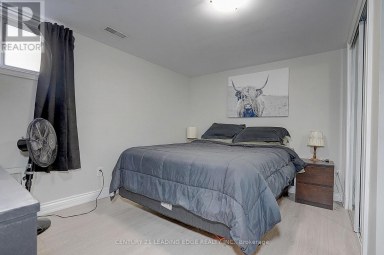 284 DOVER STREET Oshawa (Eastdale) Ontario photo 38