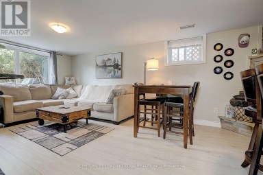 284 DOVER STREET Oshawa (Eastdale) Ontario photo 41
