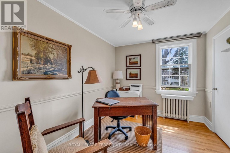 155 CENTRE STREET W, Richmond Hill (Mill Pond), Ontario, L4C3P6