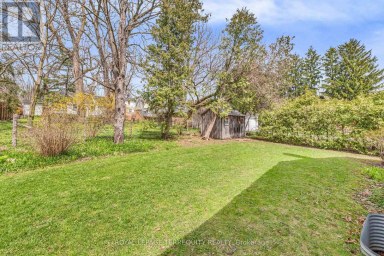 155 CENTRE STREET W Richmond Hill (Mill Pond) Ontario photo 40