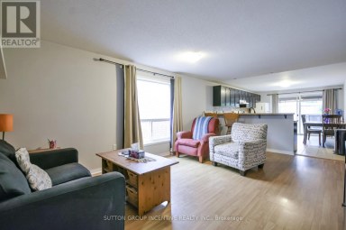 22 PEREGRINE ROAD Barrie (Little Lake) Ontario photo 3