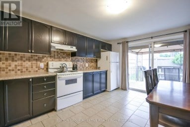 22 PEREGRINE ROAD Barrie (Little Lake) Ontario photo 6