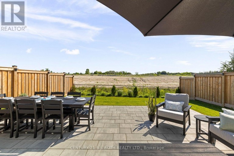32 SANDHILL CRANE DRIVE, Wasaga Beach, Ontario, L9Z0J6