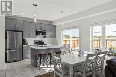 32 SANDHILL CRANE DRIVE Wasaga Beach Ontario photo 6
