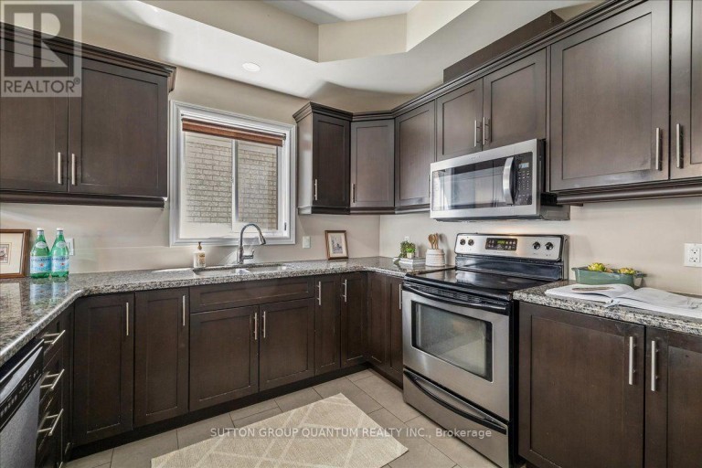 92 GARINGER CRESCENT, Hamilton (Binbrook), Ontario, L0R1C0