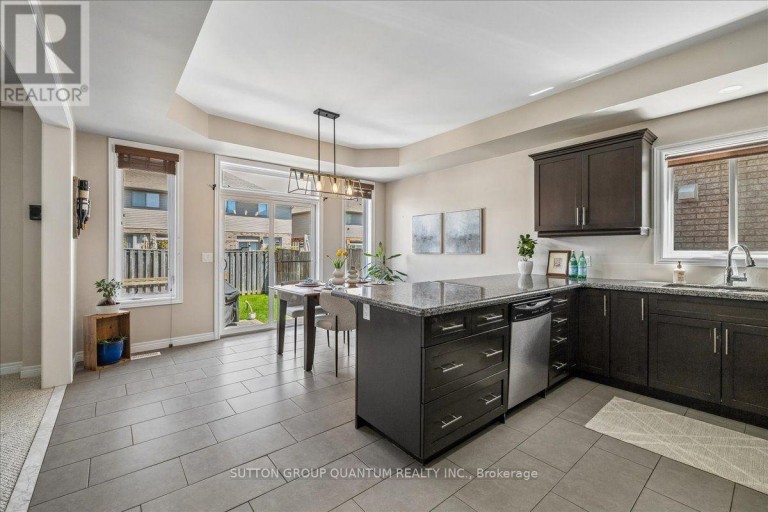 92 GARINGER CRESCENT, Hamilton (Binbrook), Ontario, L0R1C0