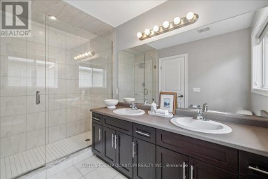 92 GARINGER CRESCENT Hamilton (Binbrook) Ontario photo 22