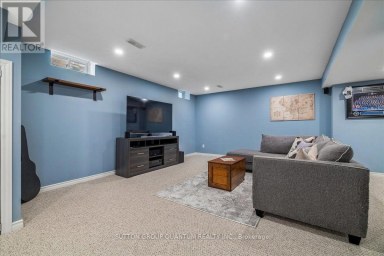 92 GARINGER CRESCENT Hamilton (Binbrook) Ontario photo 32