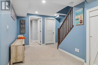 92 GARINGER CRESCENT Hamilton (Binbrook) Ontario photo 37