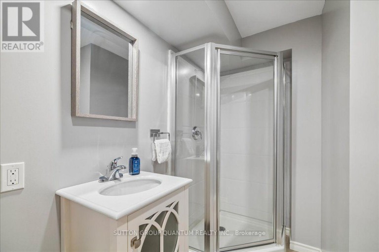 92 GARINGER CRESCENT, Hamilton (Binbrook), Ontario, L0R1C0