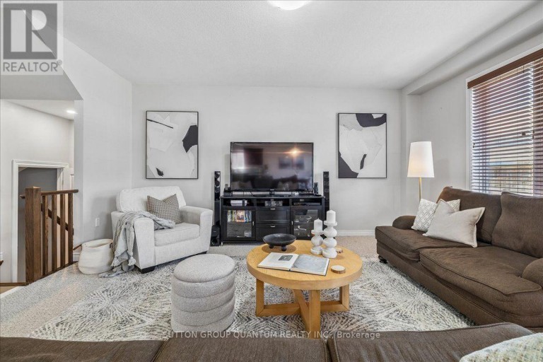 92 GARINGER CRESCENT, Hamilton (Binbrook), Ontario, L0R1C0