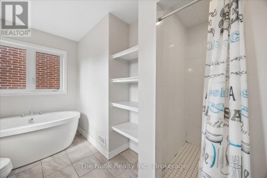 60 WESTFIELD DRIVE Whitby Ontario photo 12