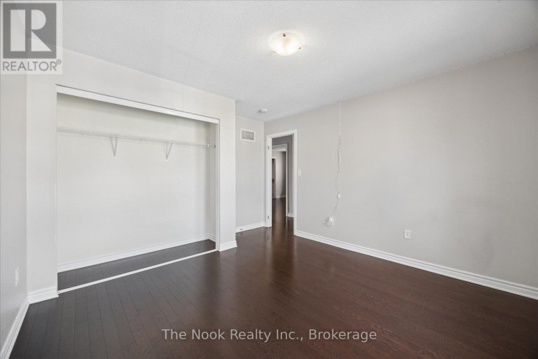 60 WESTFIELD DRIVE, Whitby, Ontario, L1P0E9