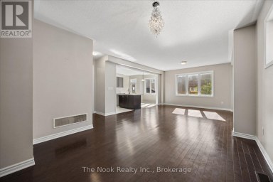 60 WESTFIELD DRIVE Whitby Ontario photo 3