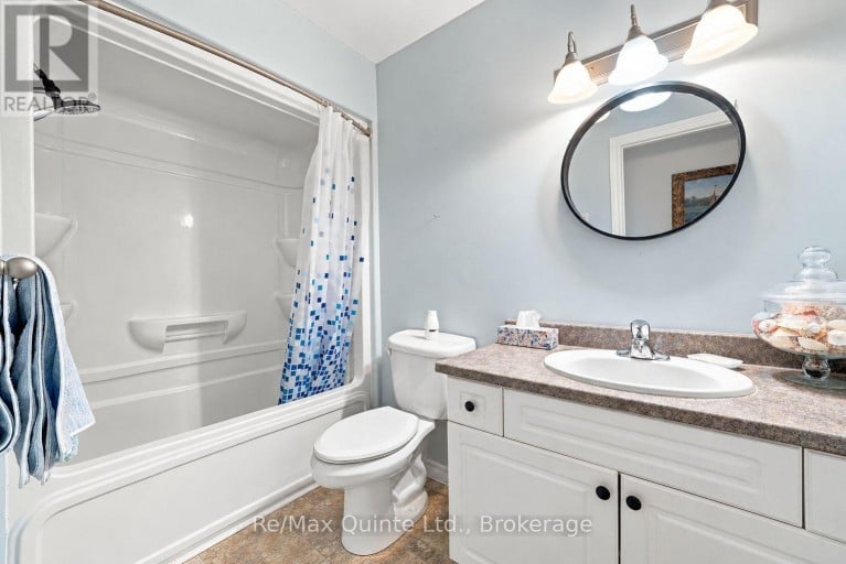 3A - 37 LAKEBREEZE COURT, Prince Edward County (Wellington Ward), Ontario, K0K3L0