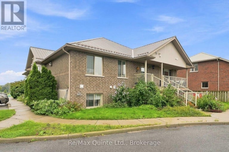 3A - 37 LAKEBREEZE COURT, Prince Edward County (Wellington Ward), Ontario, K0K3L0