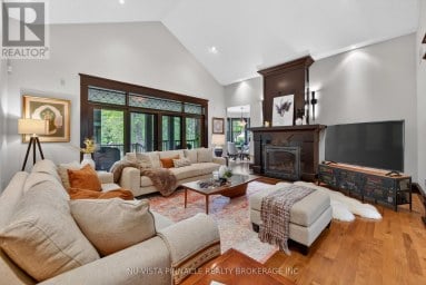 9082 FERNE DRIVE Strathroy-Caradoc (Mount Brydges) Ontario photo 11