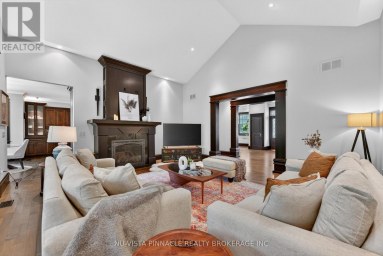 9082 FERNE DRIVE Strathroy-Caradoc (Mount Brydges) Ontario photo 12