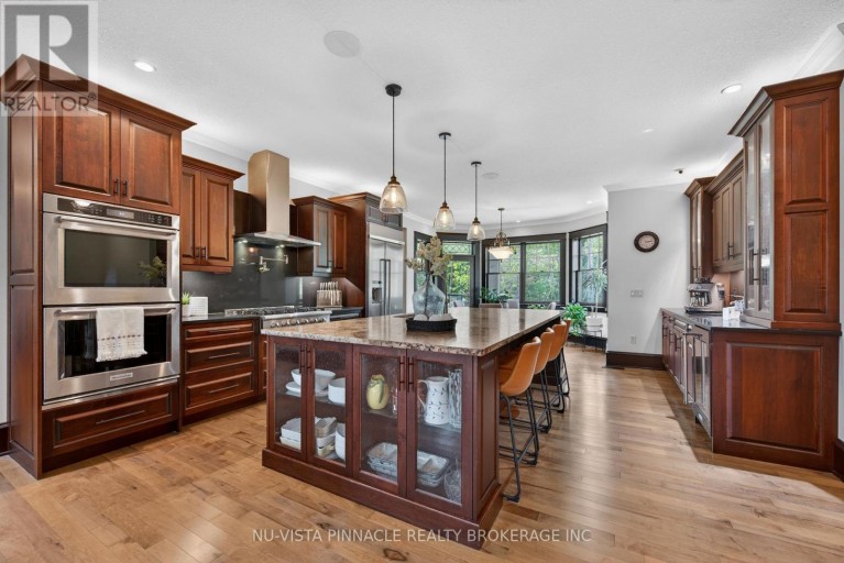 9082 FERNE DRIVE, Strathroy-Caradoc (Mount Brydges), Ontario, N0L1W0