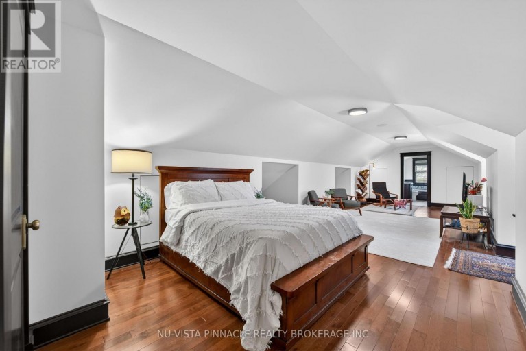 9082 FERNE DRIVE, Strathroy-Caradoc (Mount Brydges), Ontario, N0L1W0