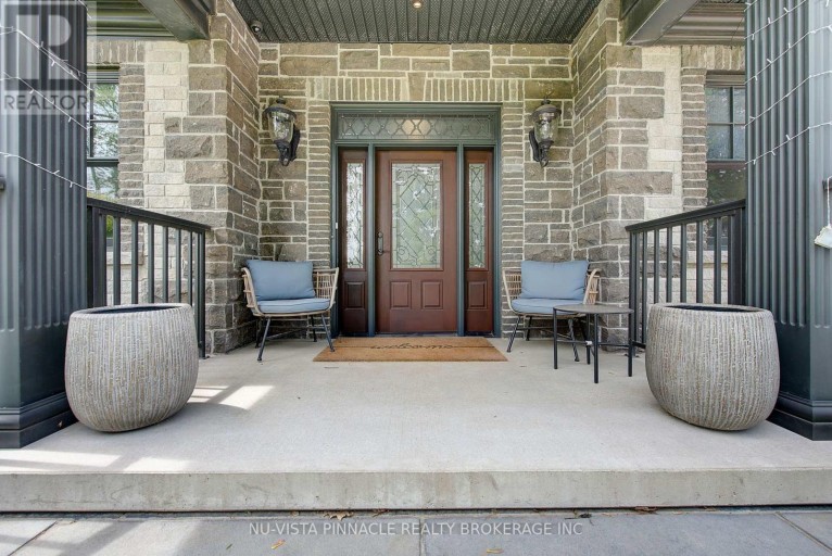 9082 FERNE DRIVE, Strathroy-Caradoc (Mount Brydges), Ontario, N0L1W0