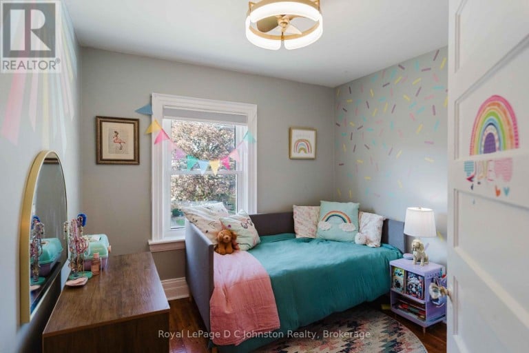1321 4TH AVENUE W, Owen Sound, Ontario, N4K4W9