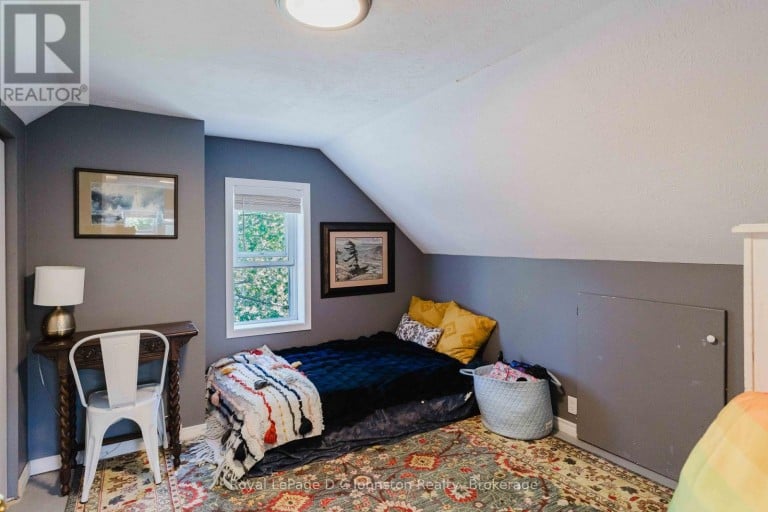 1321 4TH AVENUE W, Owen Sound, Ontario, N4K4W9
