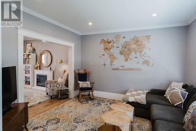 1321 4TH AVENUE W, Owen Sound, Ontario, N4K4W9