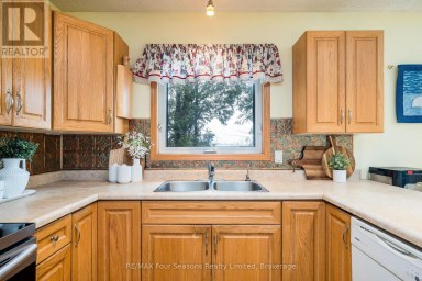 595365 4TH LINE Blue Mountains Ontario photo 12