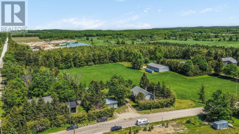 595365 4TH LINE, Blue Mountains, Ontario, N0H2E0