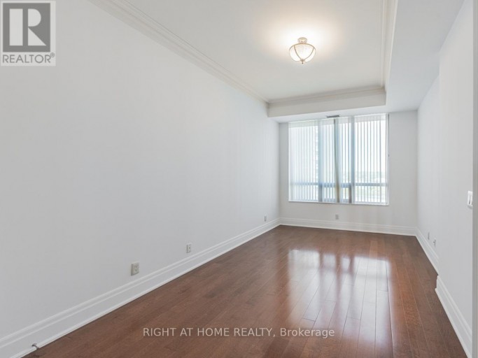 LPH19 - 2095 LAKE SHORE BOULEVARD W, Toronto (Mimico), Ontario, M8V4G4