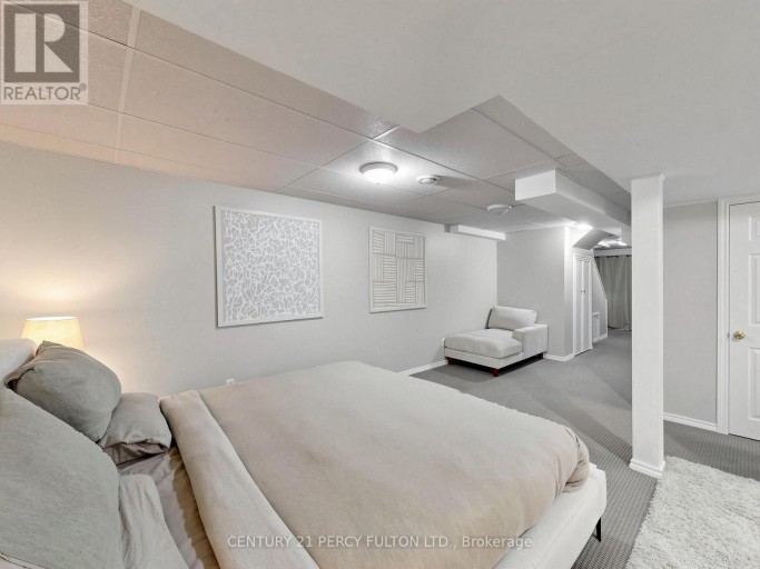 229 DICENZO DRIVE, Hamilton (Ryckmans), Ontario, L9B2X7