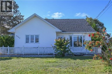 8284 Saint-Paul Street Bas-Caraquet New Brunswick photo 1