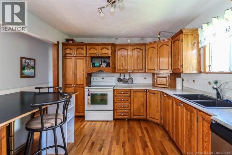 2803 Golden Grove Rd, Saint John, New Brunswick, E2S1B7