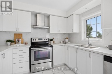 2488 BROMUS PATH Oshawa (Windfields) Ontario photo 12