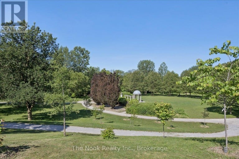 304 - 120 ELGIN STREET W, Oshawa (O'Neill), Ontario, L1G1S7